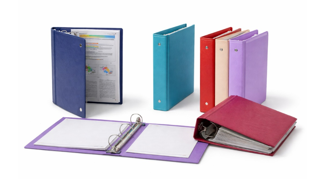 Folder con herraje, carpeta tipo blinder y pasta archivadora